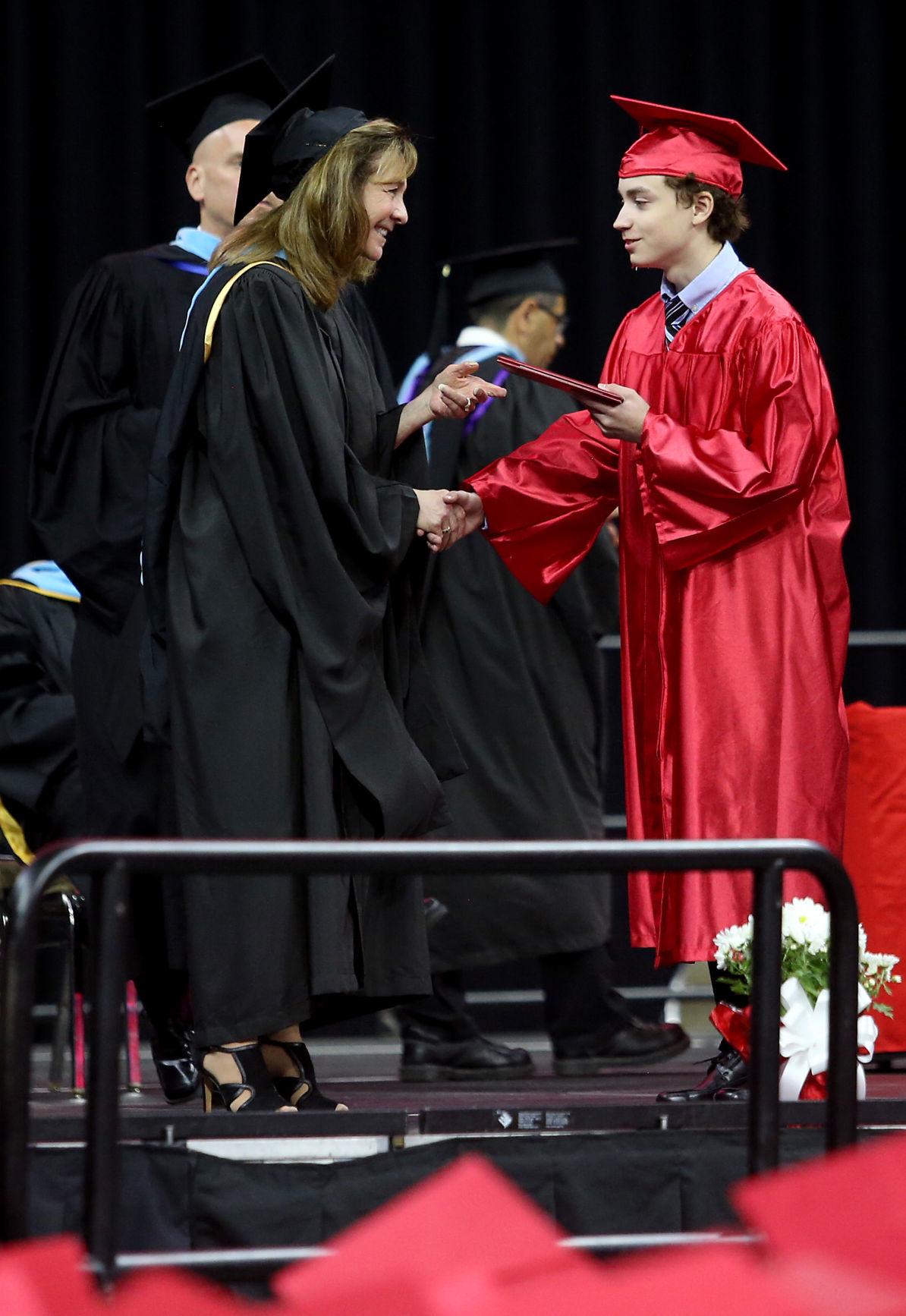 060318-qct-west-grad-008